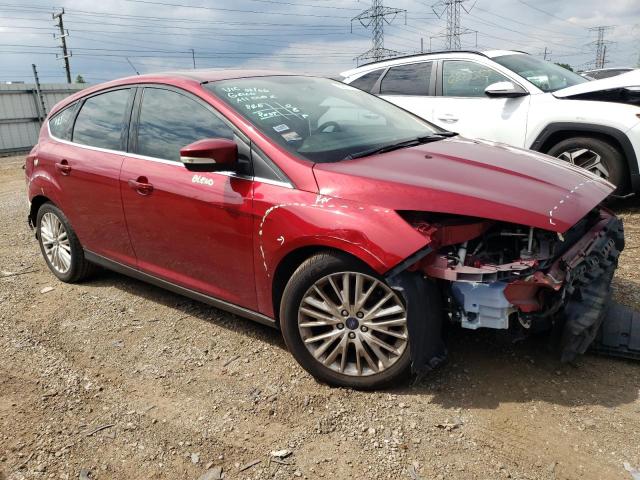 1FADP3N24HL272415 - 2017 FORD FOCUS TITANIUM RED photo 4