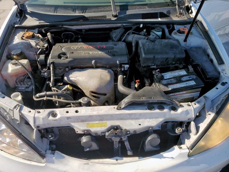 4T1BE32K05U006838 - 2005 TOYOTA CAMRY LE WHITE photo 11