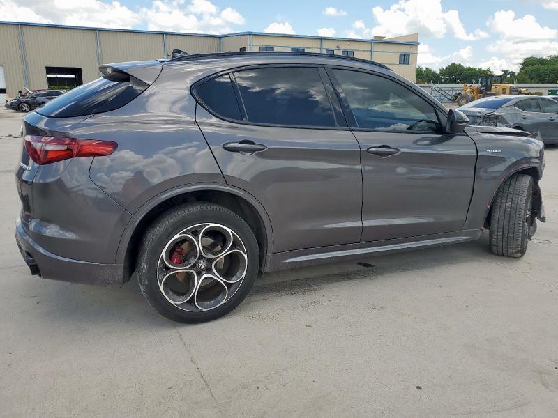ZASPAKBN4N7D42587 - 2022 ALFA ROMEO STELVIO TI رمادي صورة 3
