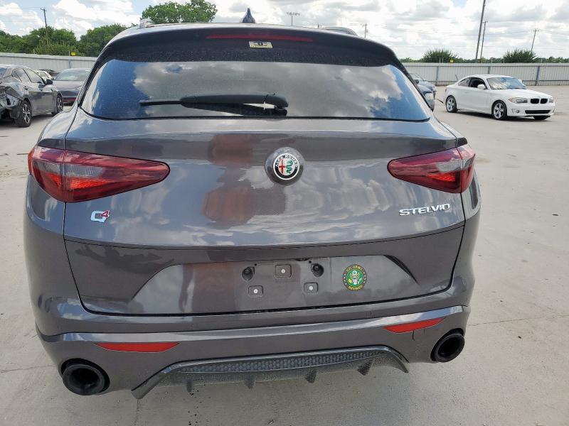 ZASPAKBN4N7D42587 - 2022 ALFA ROMEO STELVIO TI رمادي صورة 6