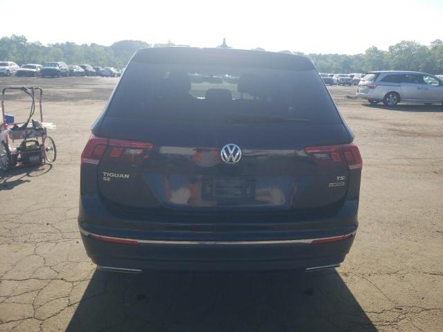 3VV2B7AX0JM220620 - 2018 VOLKSWAGEN TIGUAN SE 黑色 照片 6