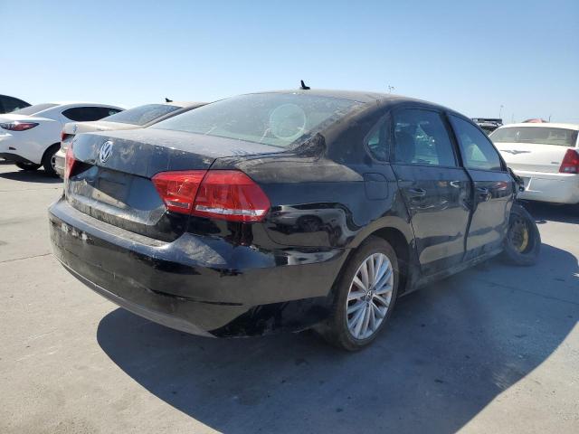 1VWAP7A37CC018478 - 2012 VOLKSWAGEN PASSAT S 黑色 照片 3