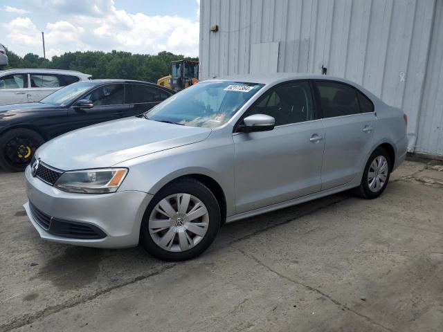 2013 VOLKSWAGEN JETTA SE, 