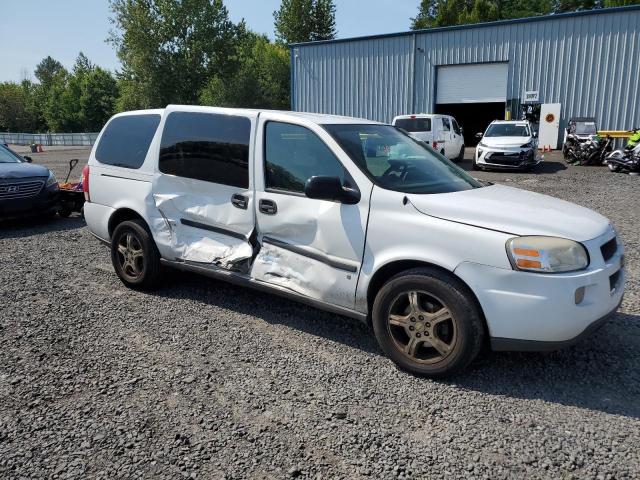 1GNDV23158D209345 - 2008 CHEVROLET UPLANDER LS WHITE photo 4