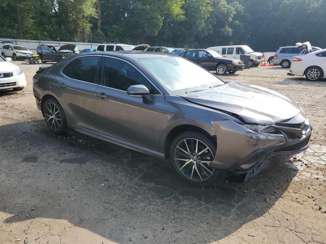 4T1G11AK0RU913683 - 2024 TOYOTA CAMRY SE NIGHT SHADE GRAY photo 4