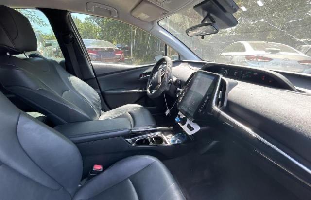 JTDKARFP1H3005961 - 2017 TOYOTA PRIUS PRIM 银色 照片 5