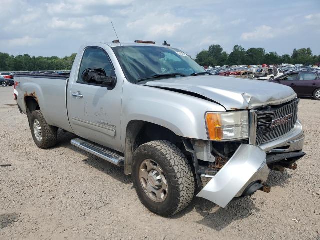 1GT3K0BG7AF127201 - 2010 GMC SIERRA K2500 SLE SILVER photo 4