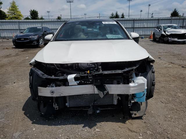 W1K5J4HB7PN409146 - 2023 MERCEDES-BENZ CLA 250 4MATIC WHITE photo 5