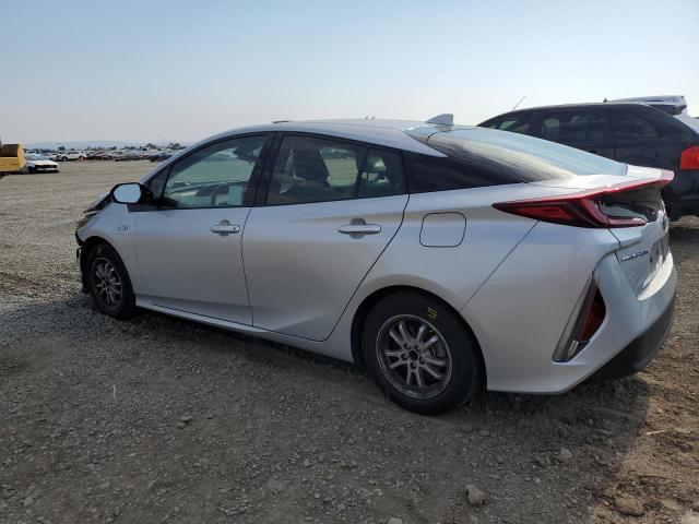 JTDKARFP1H3064329 - 2017 TOYOTA PRIUS PRIM ვერცხლისფერი ფოტო 2