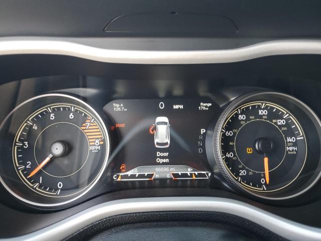 1C4PJMBS5HW580517 - 2017 JEEP CHEROKEE TRAILHAWK SILVER photo 9