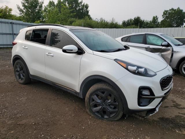 KNDP6CACXL7821352 - 2020 KIA SPORTAGE S WHITE photo 4