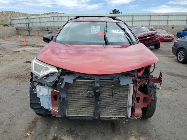 2T3BFREV2GW517189 - 2016 TOYOTA RAV4 LE RED photo 5