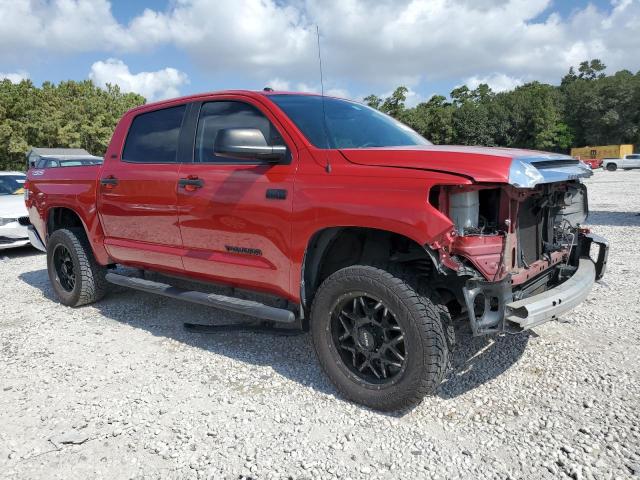 5TFDW5F16KX869001 - 2019 TOYOTA TUNDRA CREWMAX SR5 BURGUNDY photo 4