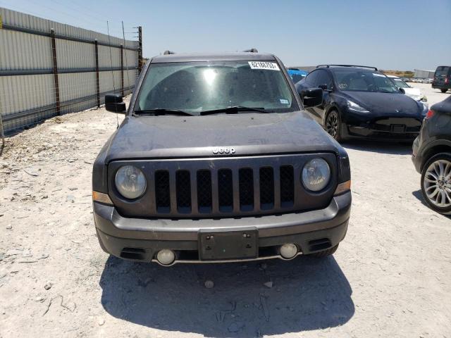 1C4NJRFB2HD111878 - 2017 JEEP PATRIOT LATITUDE GRAY photo 5