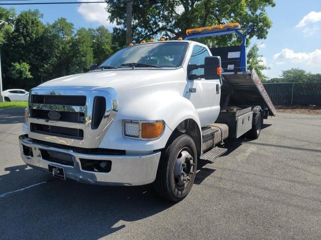 3FRNF6FC1FV699103 - 2015 FORD F650 SUPER DUTY WHITE photo 2