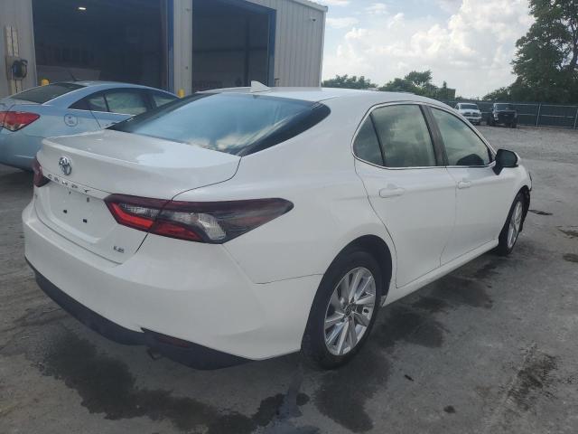 4T1C11AK9PU812024 - 2023 TOYOTA CAMRY LE WHITE photo 3