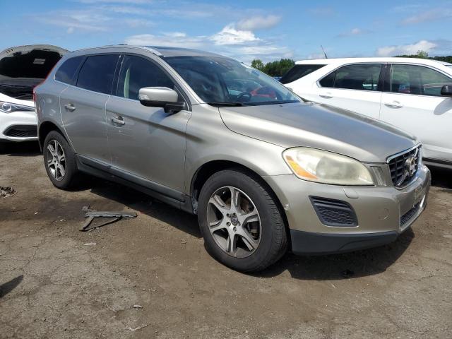 YV4902DZ3B2180476 - 2011 VOLVO XC60 T6 TAN photo 4