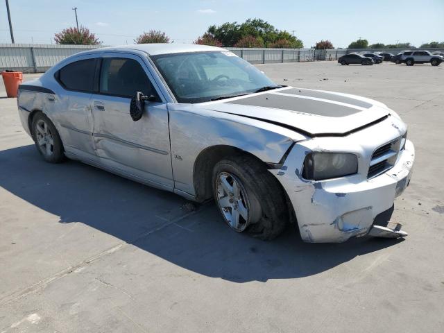 2B3CA3CVXAH243736 - 2010 DODGE CHARGER SXT SILVER photo 4