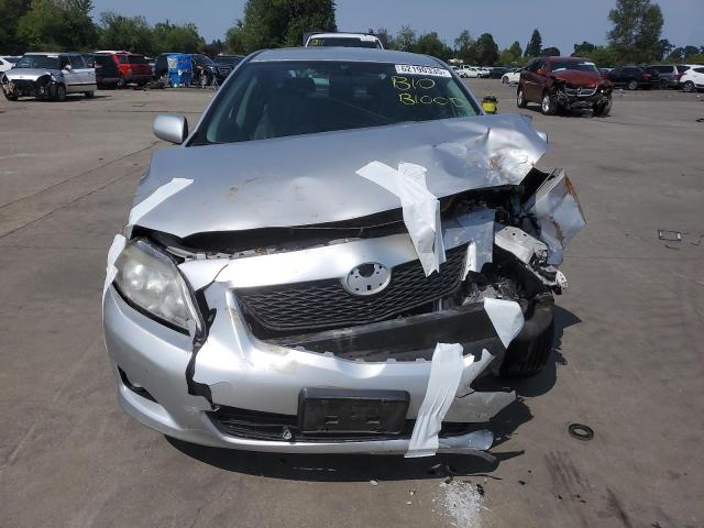 1NXBU40EX9Z095345 - 2009 TOYOTA COROLLA BASE Plata foto 5