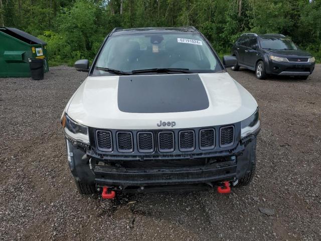 3C4NJDDB5MT543049 - 2021 JEEP COMPASS TRAILHAWK WHITE photo 5