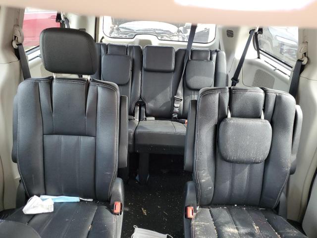 2C4RC1CG5FR674592 - 2015 CHRYSLER TOWN & COU TOURING L RED photo 10