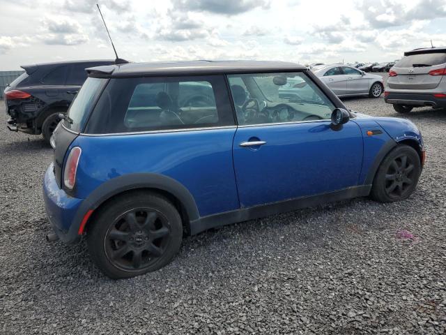 WMWRC33556TK16504 - 2006 MINI COOPER BLUE photo 3