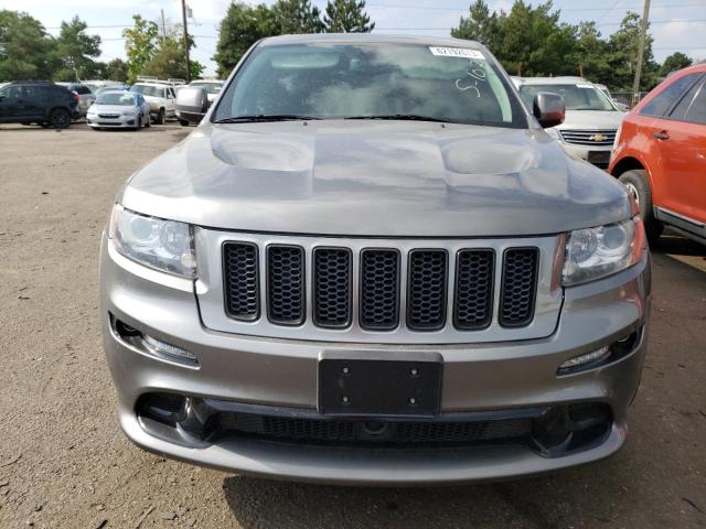 1C4RJFDJXCC205760 - 2012 JEEP GRANDCHERO SRT-8 GRAY photo 5