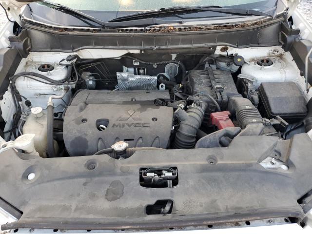 4A4AP3AU8FE005065 - 2015 MITSUBISHI OUTLANDER SPORT ES WHITE photo 12