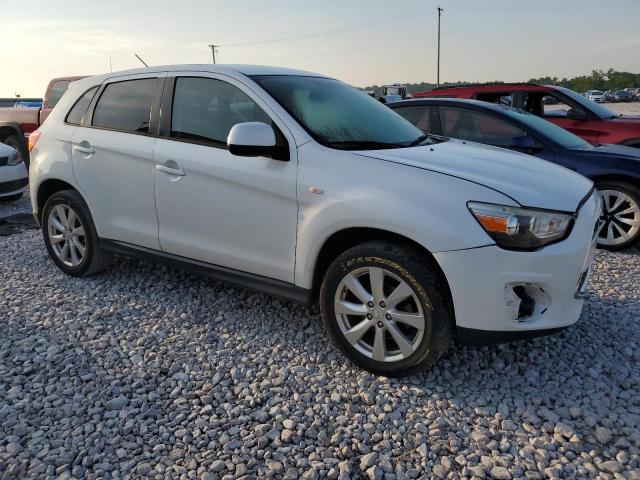 4A4AP3AU8FE005065 - 2015 MITSUBISHI OUTLANDER SPORT ES WHITE photo 4