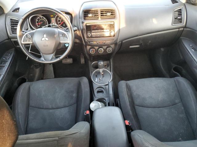 4A4AP3AU8FE005065 - 2015 MITSUBISHI OUTLANDER SPORT ES WHITE photo 8