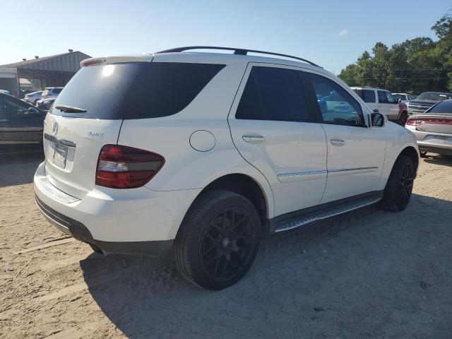 4JGBB22E68A400122 - 2008 MERCEDES-BENZ ML 320 CDI WHITE photo 3