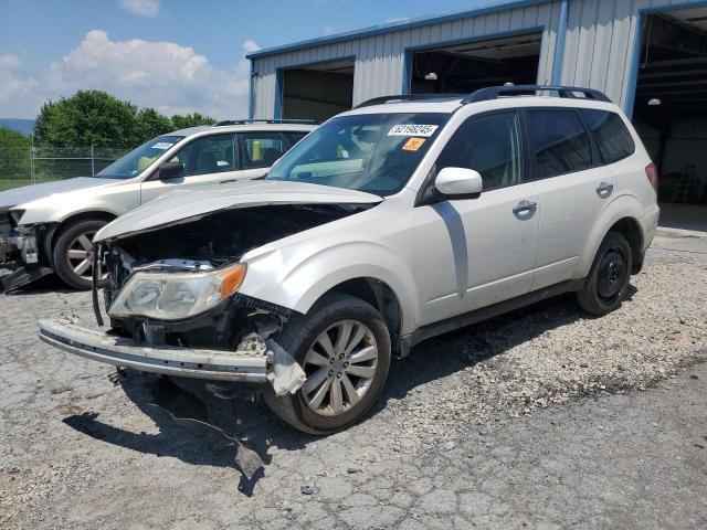 2013 SUBARU FORESTER 2.5X PREMIUM, 