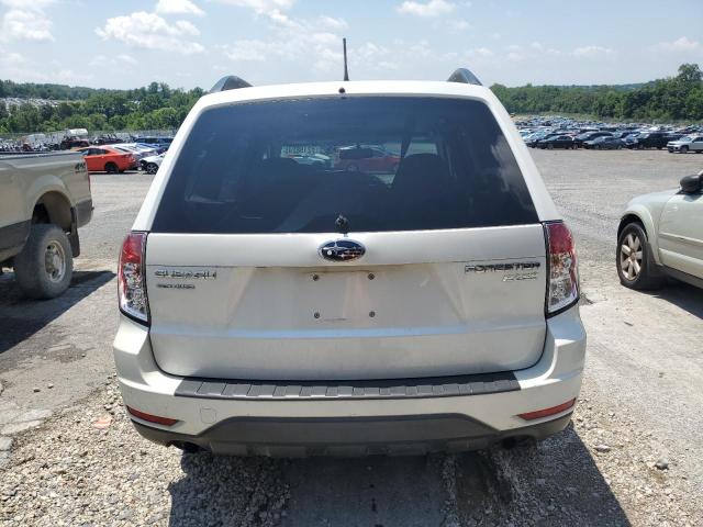 JF2SHADC3DH443909 - 2013 SUBARU FORESTER 2.5X PREMIUM WHITE photo 6