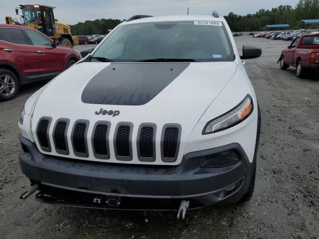 1C4PJMBB9JD602357 - 2018 JEEP CHEROKEE TRAILHAWK WHITE photo 5