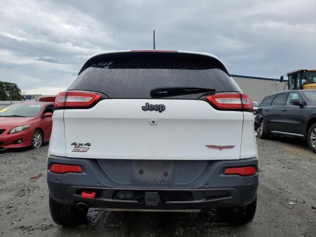 1C4PJMBB9JD602357 - 2018 JEEP CHEROKEE TRAILHAWK WHITE photo 6