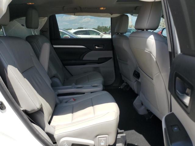 5TDJZRFH8JS542490 - 2018 TOYOTA HIGHLANDER SE Weiß Foto 11