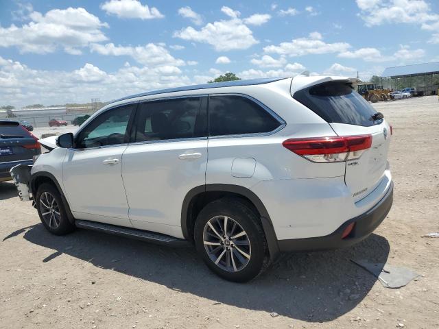 5TDJZRFH8JS542490 - 2018 TOYOTA HIGHLANDER SE Weiß Foto 2
