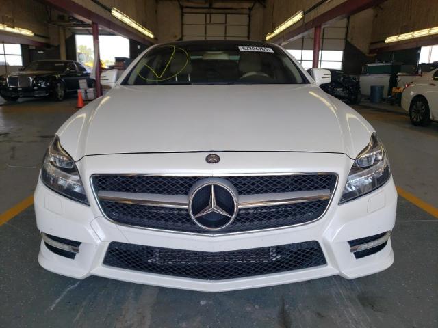 WDDLJ7DB3CA053195 - 2012 MERCEDES-BENZ CLS 550 WHITE photo 5