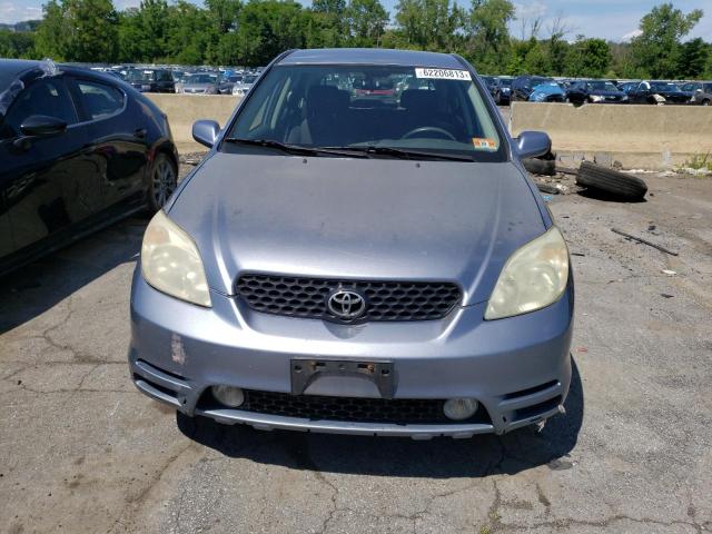 2T1KR32E63C098583 - 2003 TOYOTA MATRIX XR BLUE photo 5