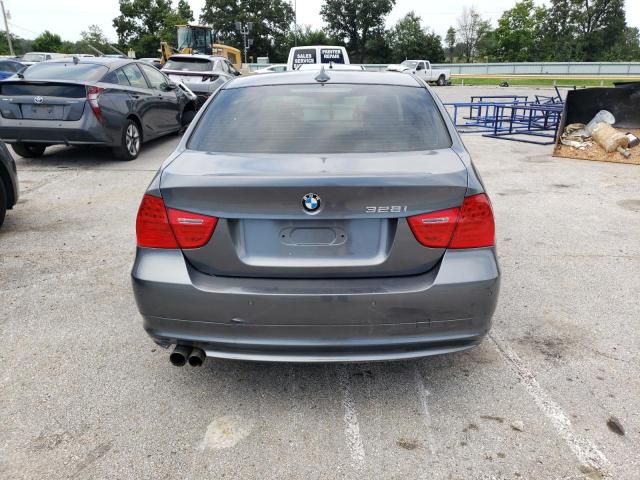 WBAPH73579A174630 - 2009 BMW 328 I SILVER photo 6