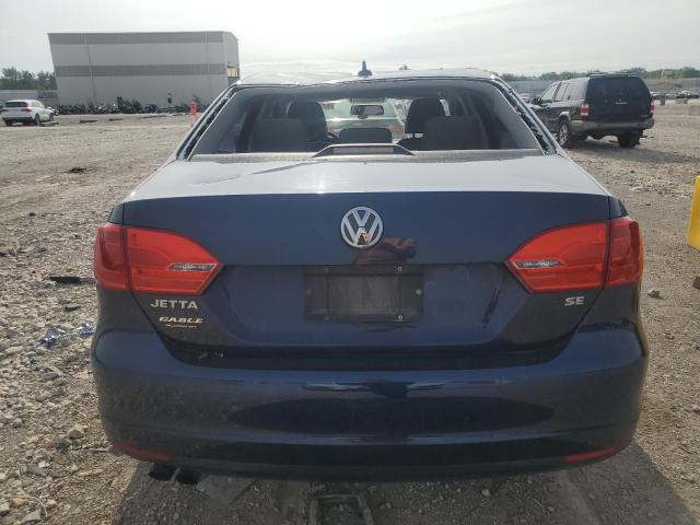 3VWD07AJ2EM380509 - 2014 VOLKSWAGEN JETTA SE BLUE photo 6