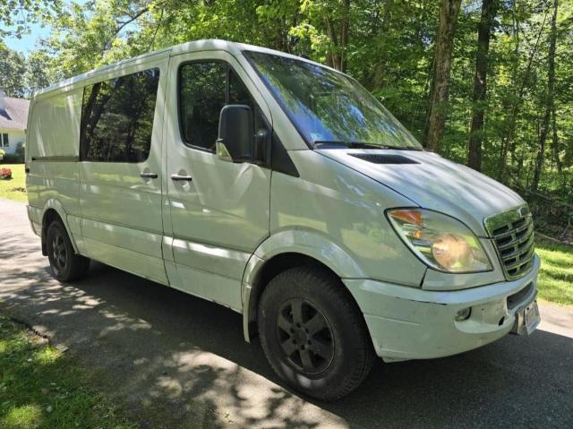 2010 FREIGHTLINER SPRINTER 2500, 