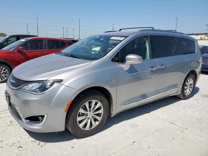 2C4RC1BG4KR561325 - 2019 CHRYSLER PACIFICA TOURING L SILVER photo 1