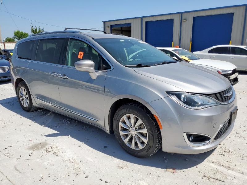 2C4RC1BG4KR561325 - 2019 CHRYSLER PACIFICA TOURING L SILVER photo 4