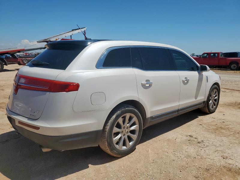 2LMHJ5AT4DBL53884 - 2013 LINCOLN MKT WHITE photo 3