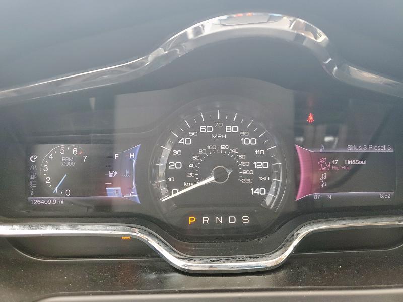 2LMHJ5AT4DBL53884 - 2013 LINCOLN MKT WHITE photo 9