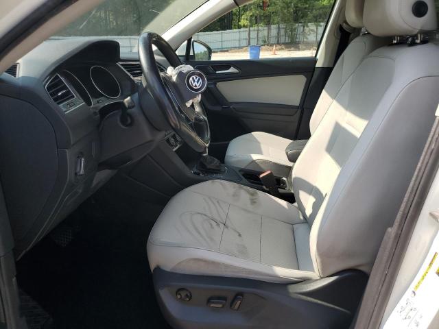 3VV3B7AX0JM079598 - 2018 VOLKSWAGEN TIGUAN SE أبيض صورة 7
