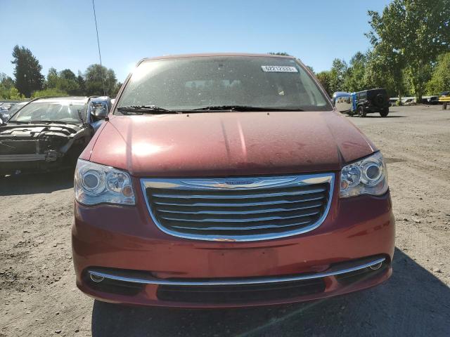 2C4RC1GG4FR708564 - 2015 CHRYSLER TOWN & COU LIMITED PLATINUM MAROON photo 5