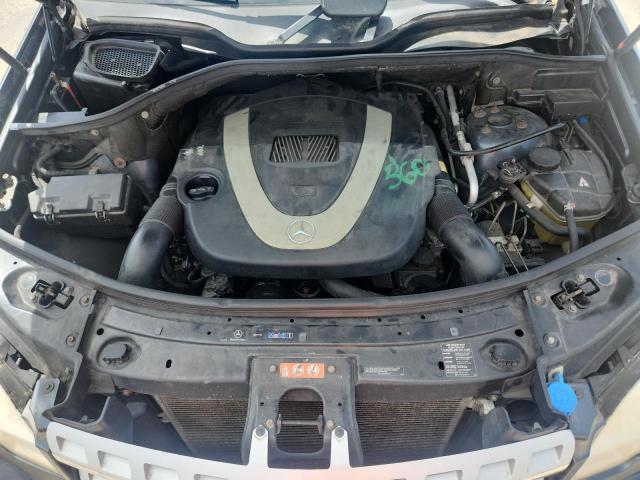 4JGBB8GB5AA567272 - 2010 MERCEDES-BENZ ML 350 4MATIC GRAY photo 12