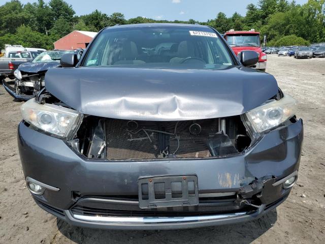 5TDBK3EH6DS260361 - 2013 TOYOTA HIGHLANDER BASE GRAY photo 5